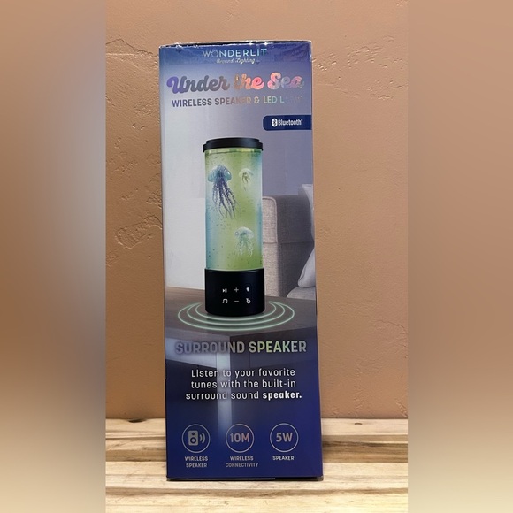 Under the Sea Wireless Speaker & LED Lamp from Wonderlit Beyond Lighting. NWTS. - Picture 4 of 15